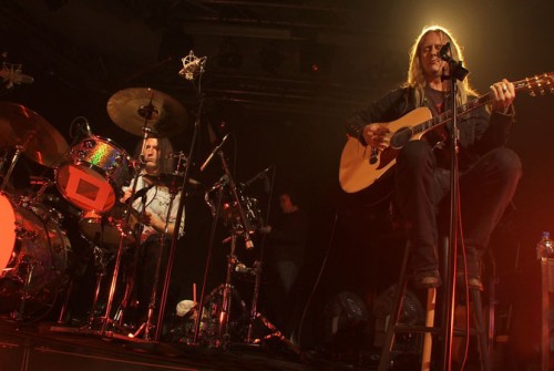 Alice in Chains “No Excuses”